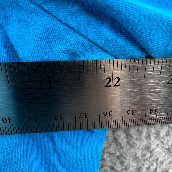 Mickey Mouse Womens Top 1X Blue Walt Disney World Patch Short Sleeve T Shirt - Picture 7 of 9